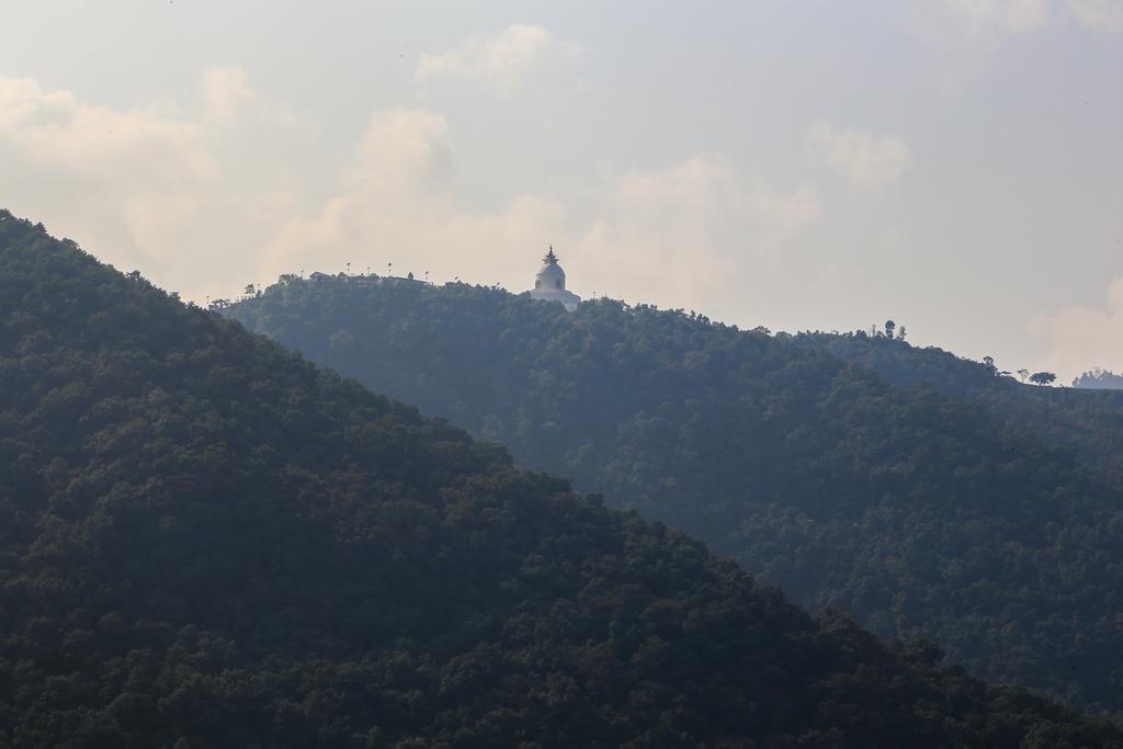 Pokhara Choice Inn Екстериор снимка
