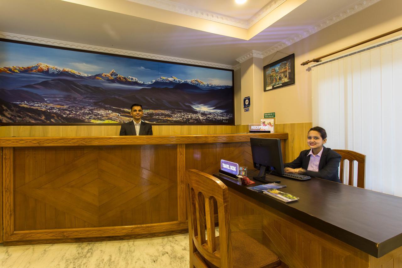 Pokhara Choice Inn Екстериор снимка